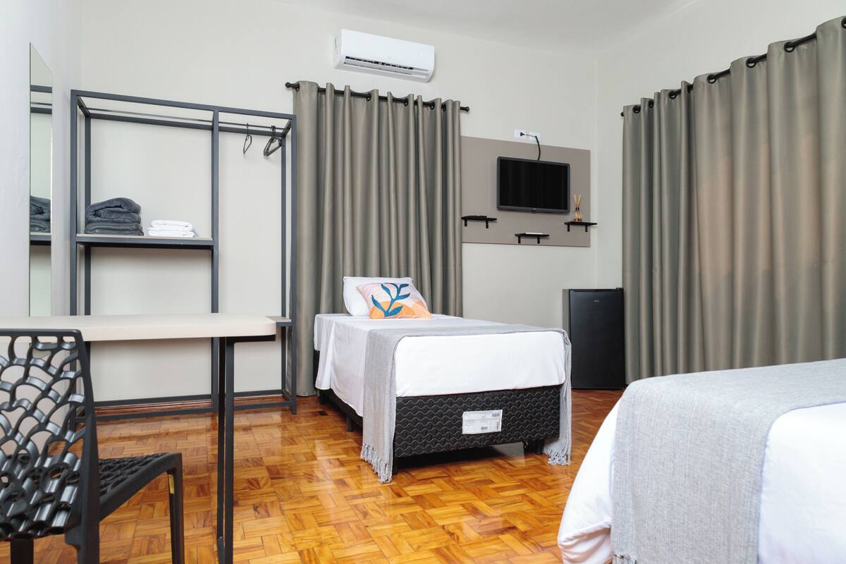 Minibar, desk, laptop workspace, WiFi (free)