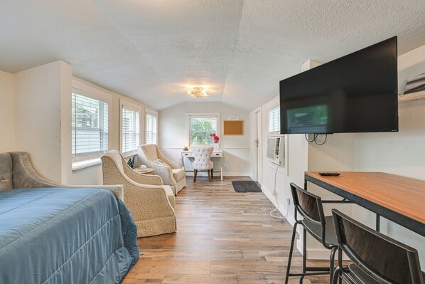 Front of property - Walk to Lake Hunter: Cozy Pet-friendly Studio! (Lakeland)