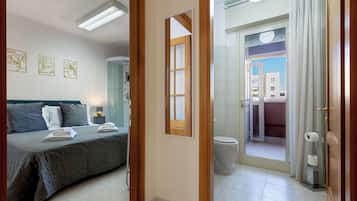 Standard Double or Twin Room, City View | Memory foam beds, in-room safe, desk, laptop workspace