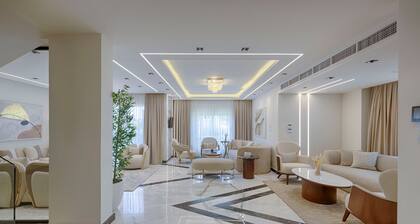 Vesta - Luxury Villa - 3BR - CFC II