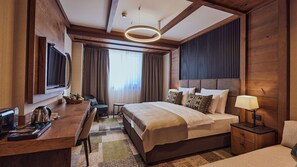 Kamar Deluks | 1 kamar tidur, seprai antialergi, isi minibar gratis, dan brankas