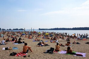 Beach - A minute to the tram, a minute to the beach-explore Amsterdam like never before (Amsterdam)