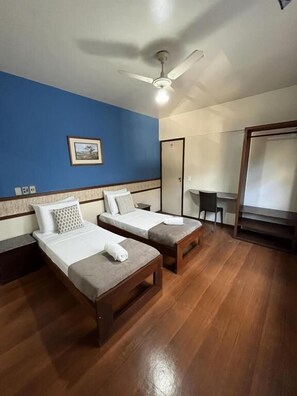Twin Room | Minibar, desk, laptop workspace, soundproofing