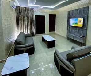 Comfort Apartment | Living area