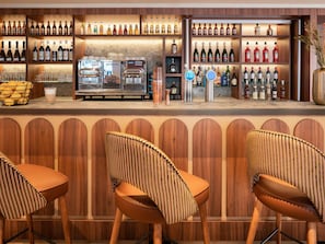 Bar (in der Unterkunft)