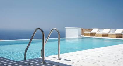 Morfes Luxury Apartments