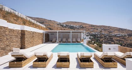 Morfes Luxury Apartments