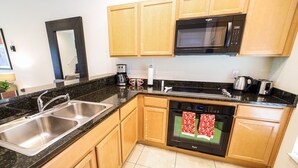 House | 2 bedrooms, Internet - Townhome Jacuzzi Grill 10 min Disney (Kissimmee)
