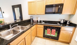 House - Townhome Jacuzzi Grill 10 min Disney (Kissimmee)