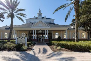 Casa | 4 dormitorios y Internet