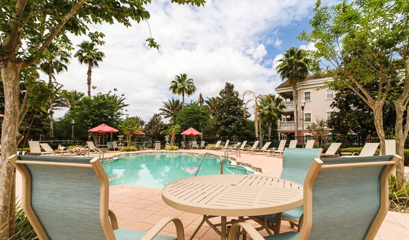 Hus | 4 soverom og internett