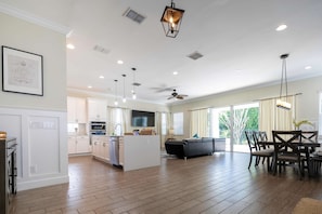 House | 6 bedrooms