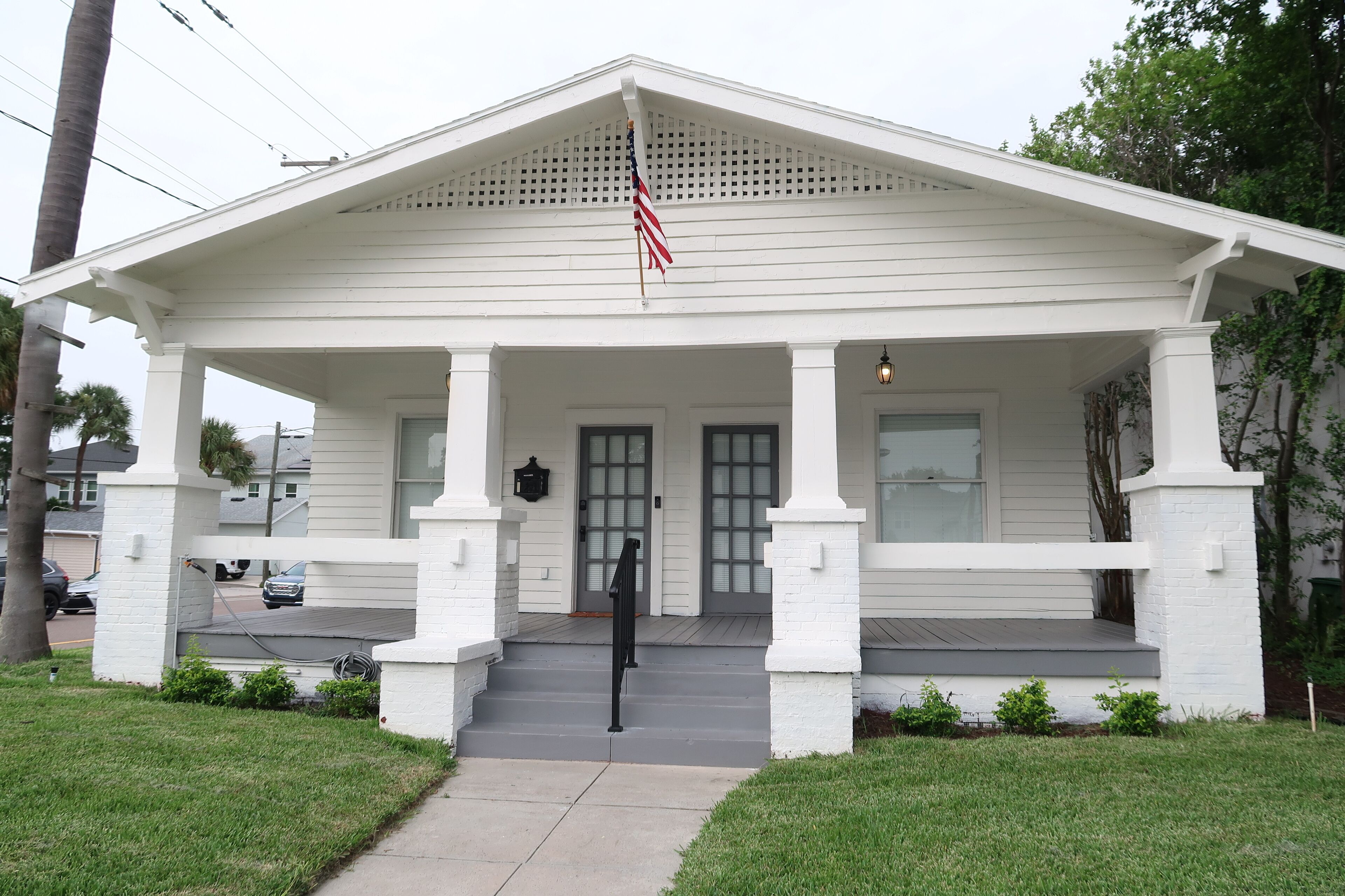 Charming 3-bedroom house in South Tampa with Hot Tub