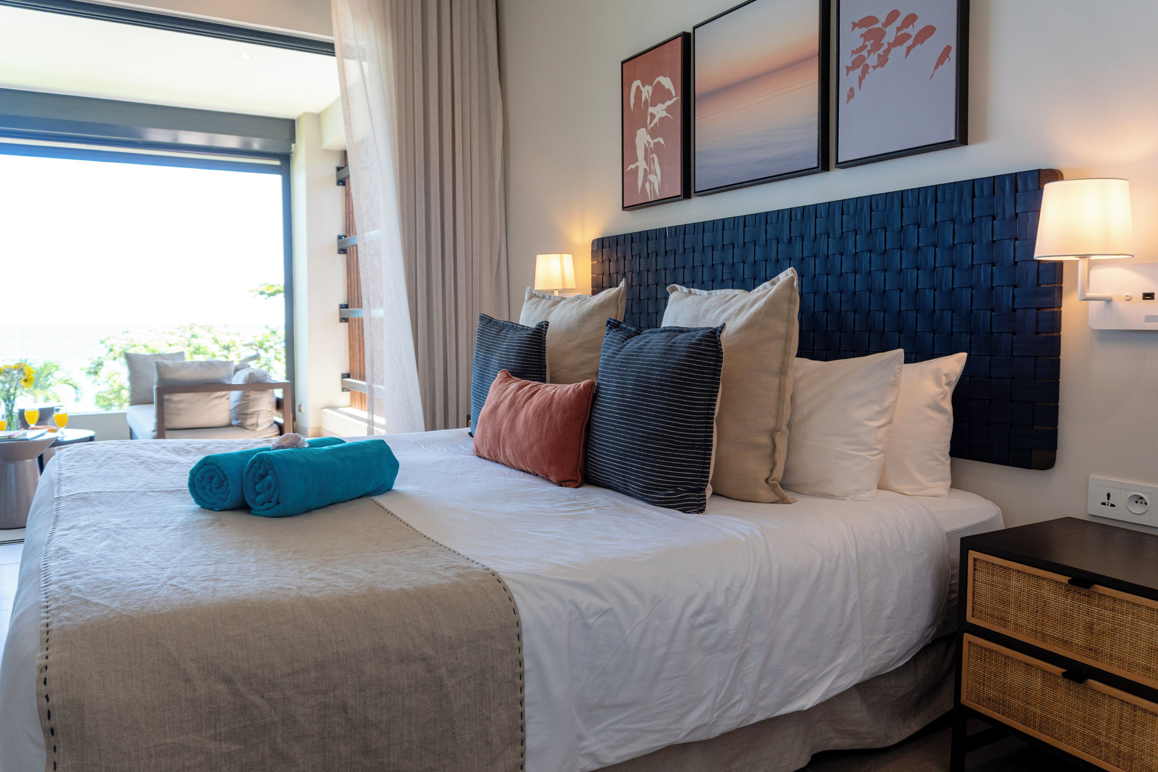 Family Apartment, 3 Bedrooms, Beach View | 3 bedrooms, in-room safe, individually decorated, individually furnished