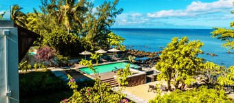 Beach and Mountain by Horizon Holidays