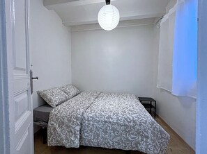 3 camere, Wi-Fi, lenzuola