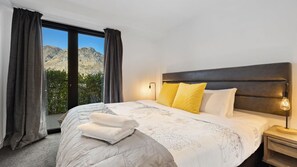 1 soverom, strykejern/-brett, wi-fi og sengetøy