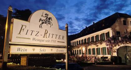 Gutshaus Suite #2 "Magdalena" im Weingut Fitz-Ritter - VDP/Bio