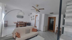 Smart TV, fireplace - Gulf of poets home (La Spezia)