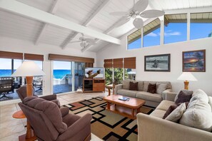 House, Multiple Beds (Hale Lani) | Living area - Hale Lani (Kailua-Kona)