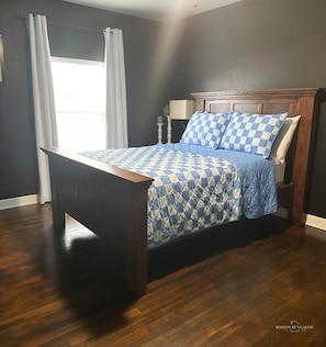 3 Schlafzimmer, Bügeleisen/Bügelbrett, WLAN, Bettwäsche