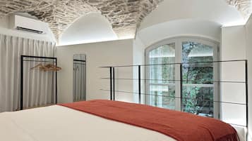 1 chambre, fer et planche à repasser, Wi-Fi gratuit, draps fournis