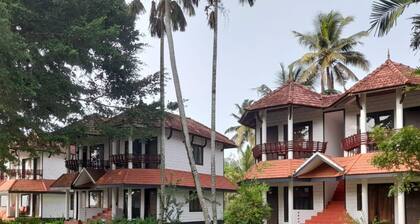 Goldfield Club & Lake Resort, Kumarakom