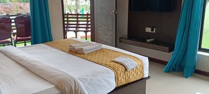 1 habitación, escritorio, sistema de insonorización y ropa de cama 