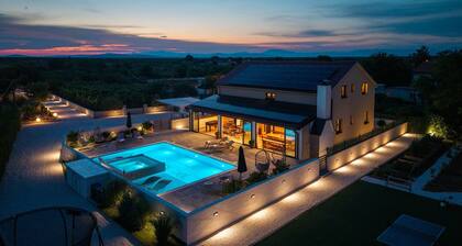 Luxury Villa Meden Dol with heated pool, Hot-Tub, 2 Saunas