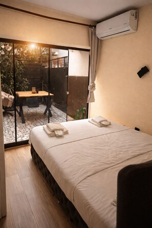 Biancheria da letto di alta qualità, minibar, una scrivania