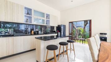 ุชูุงูู ุงูุทุนุงู