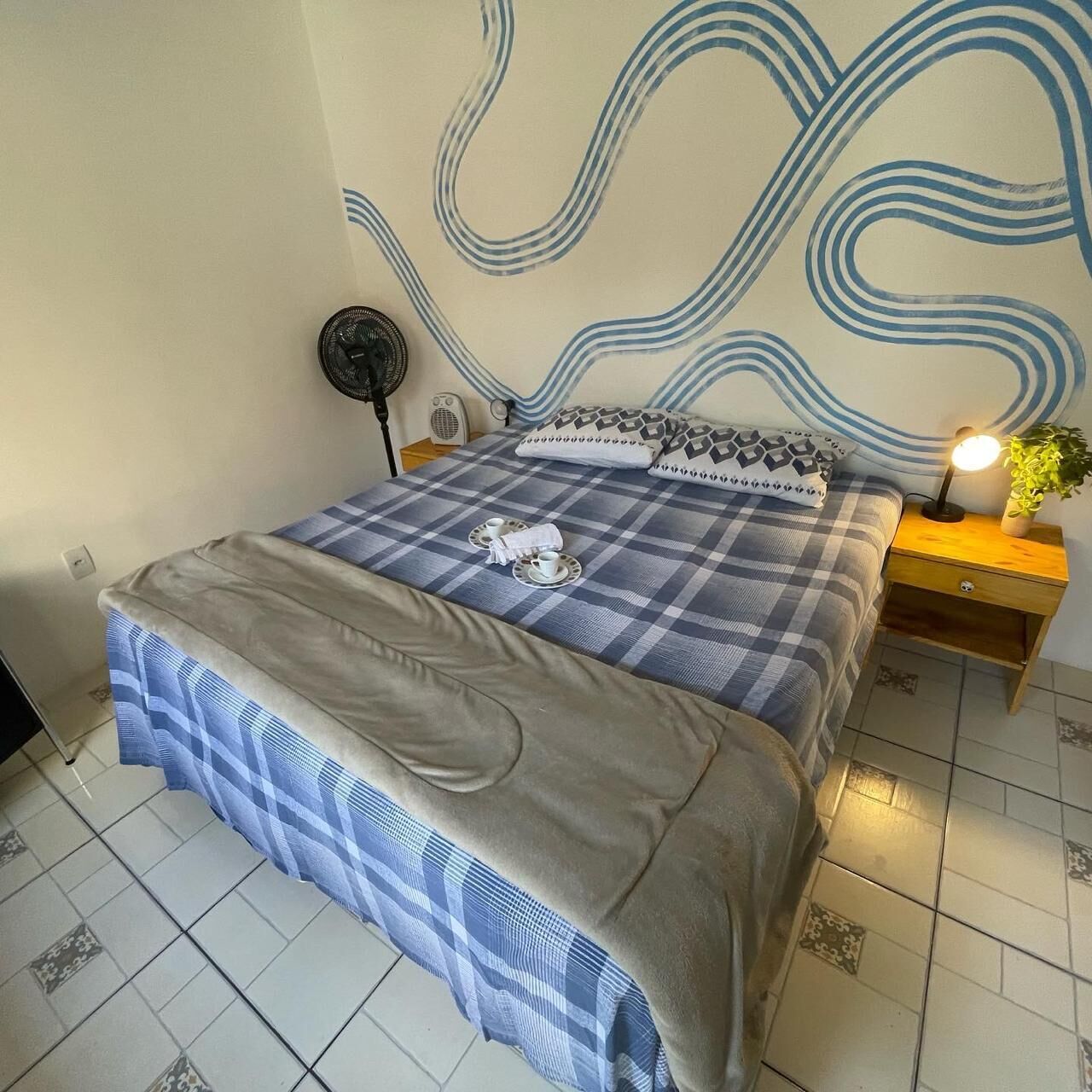 2 quartos, ferros/tábuas de passar roupa, Wi-Fi, roupa de cama