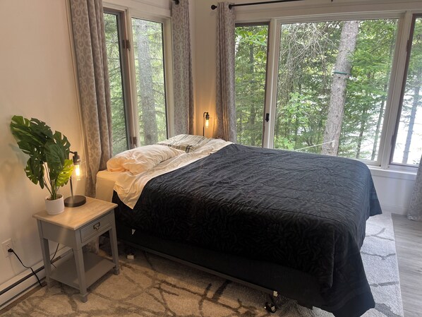 2 bedrooms, free WiFi, bed sheets