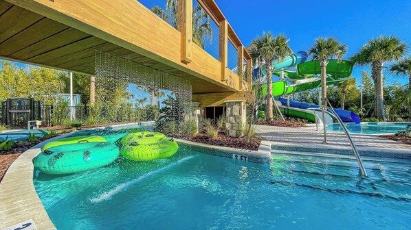 Pool - Woody's Den - Five Bedroom Villa, Sleeps 10 (Kissimmee)