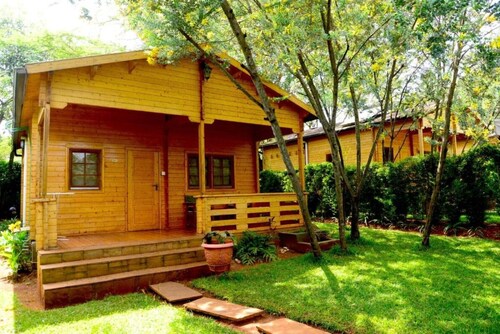 Severine Cottages and Lounge Ltd / Three-Bedroom Chalet