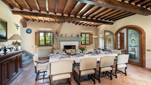 Dining - Casa Paggetti 8, Emma Villas (Greve in Chianti)