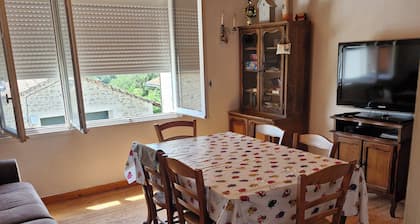 Ancienne Bergerie 1000m Altitude Ideal Reos, Ballade ou vtt 100 % Campagne