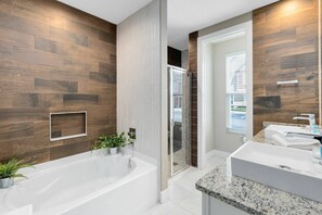Handtücher, Toilettenpapier