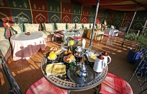 Dining - Riad Taghazoute (Marrakech)