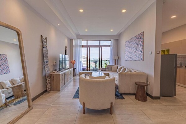 TV - Donyo Park Two Bedroom Apartment, Swimming pools, gym, workspace (Nairobi)