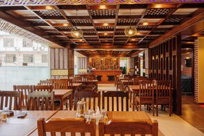 Restaurant - Hotel Royal Airport (Kathmandu)