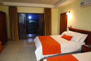 1 bedroom, in-room safe, free WiFi