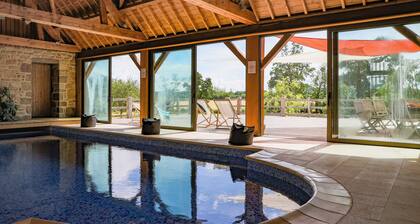 Domaine de la Blanchère - Maison de Campagne Avec Piscine / Spa, Suisse Normande