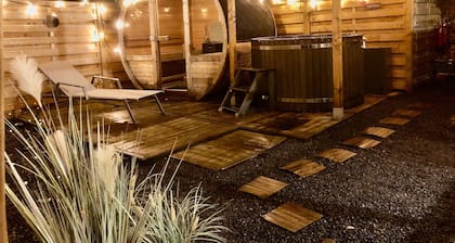 The Zen Nest: Private Wellness for two, Wellness Chalet for two