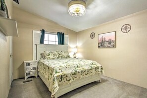 3 habitaciones, escritorio, wifi gratis y ropa de cama
