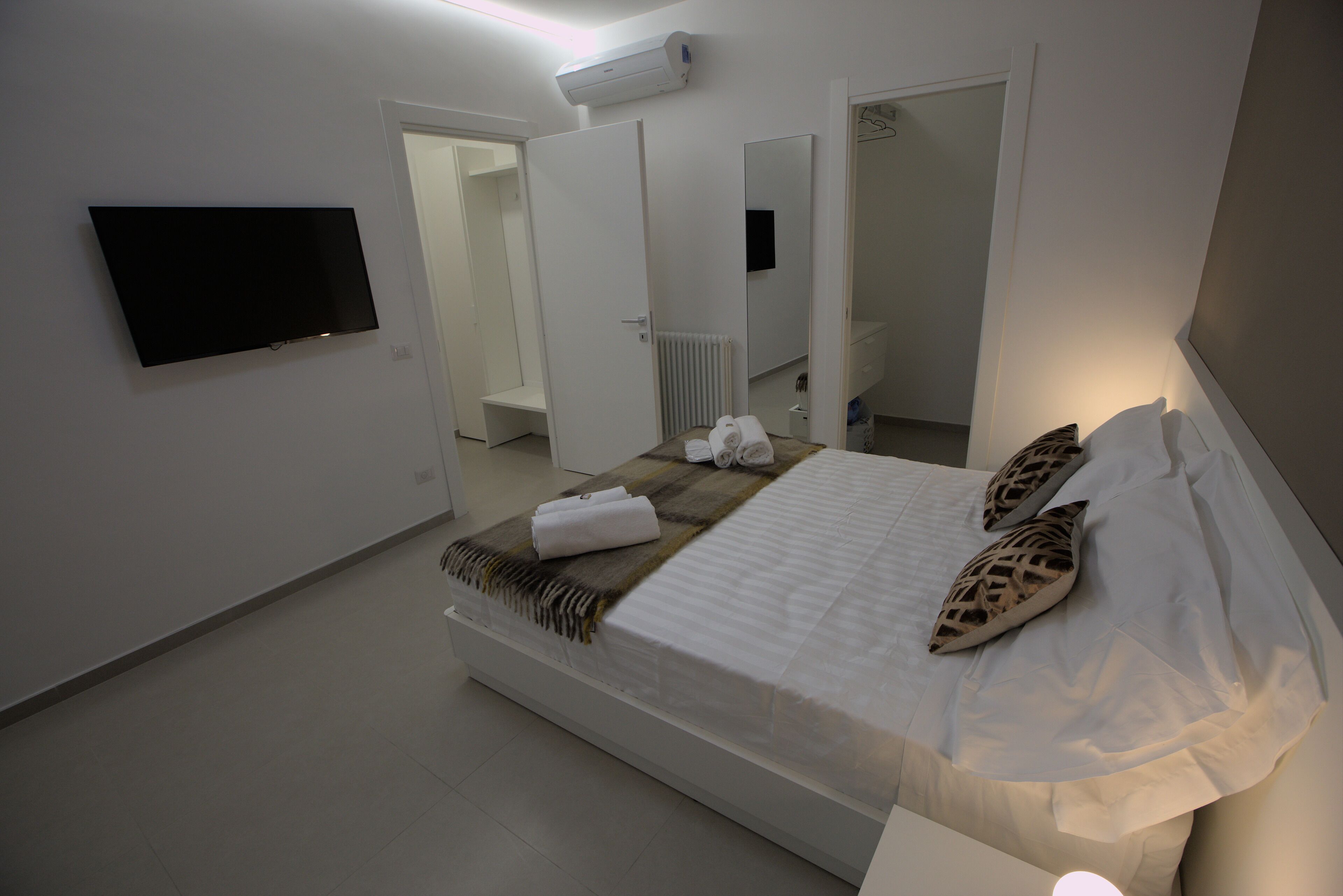 1 Schlafzimmer, Bügeleisen/Bügelbrett, Reisekinderbett, Internetzugang