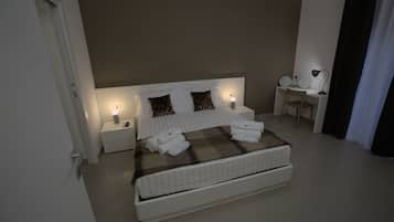 1 camera, ferro/asse da stiro, culla da viaggio, accesso a Internet