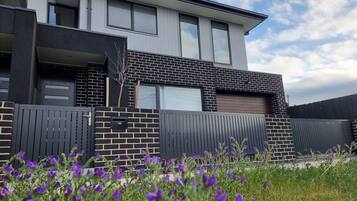House | 2 bedrooms, Internet