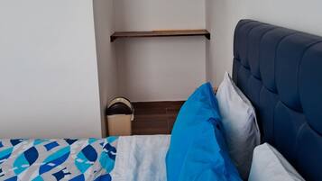 1 habitación, wifi y ropa de cama