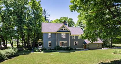 Bridgewalk Estate a Wanderlust Abodes Property
